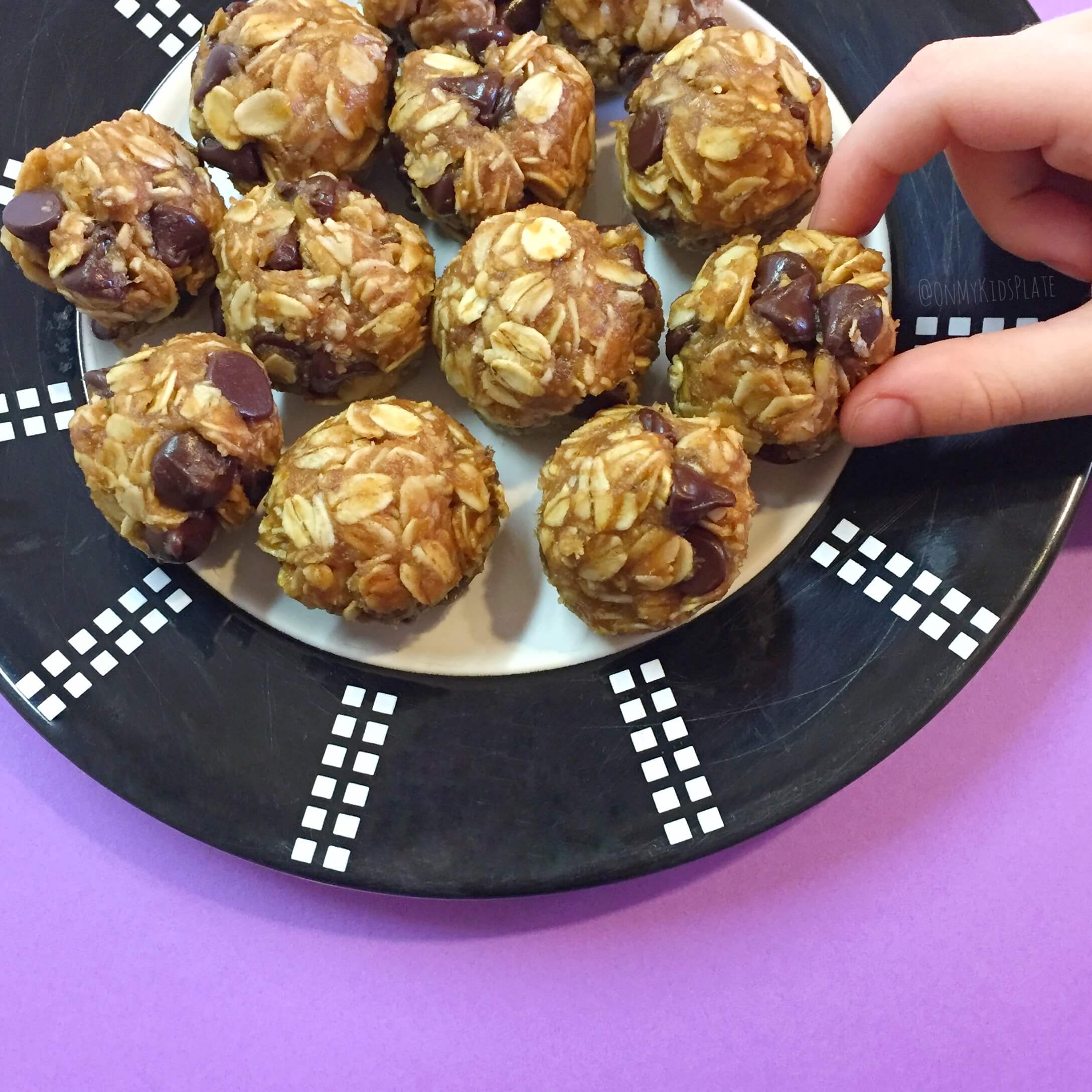 These no bake chocolate chip energy bites are a sweet treat snack for the kids, but are simple, quick and pack a protein punch too!