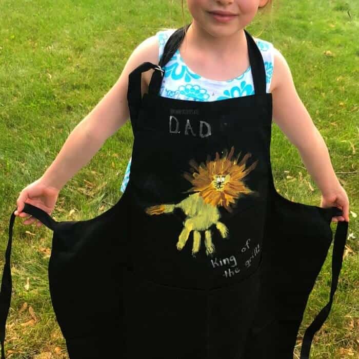 Kids Father’s Day Gift Idea: “King Of The Grill” Lion Handprint BBQ Apron