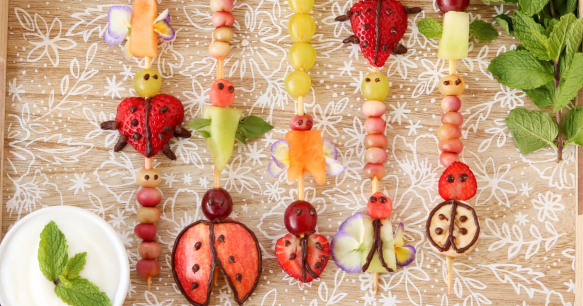 5 Fruit Bug Snacks That Are Fun For A Party! - On My Kids Plate