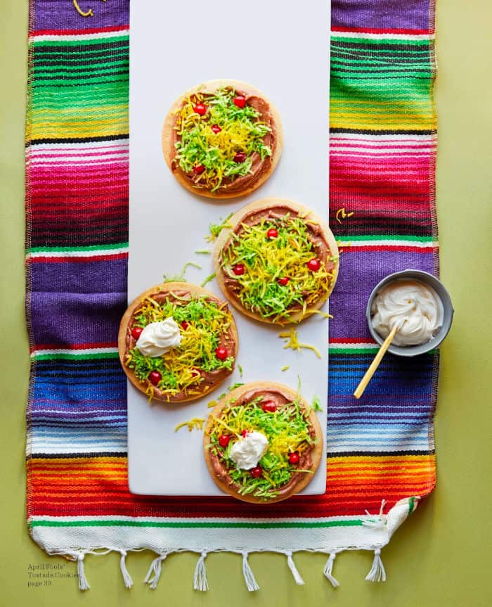 Cookies that look like Mexican tostadas from overhead