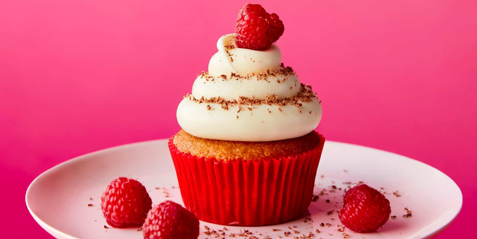 Fresh Raspberry Cupcakes With Cream Cheese Frosting
