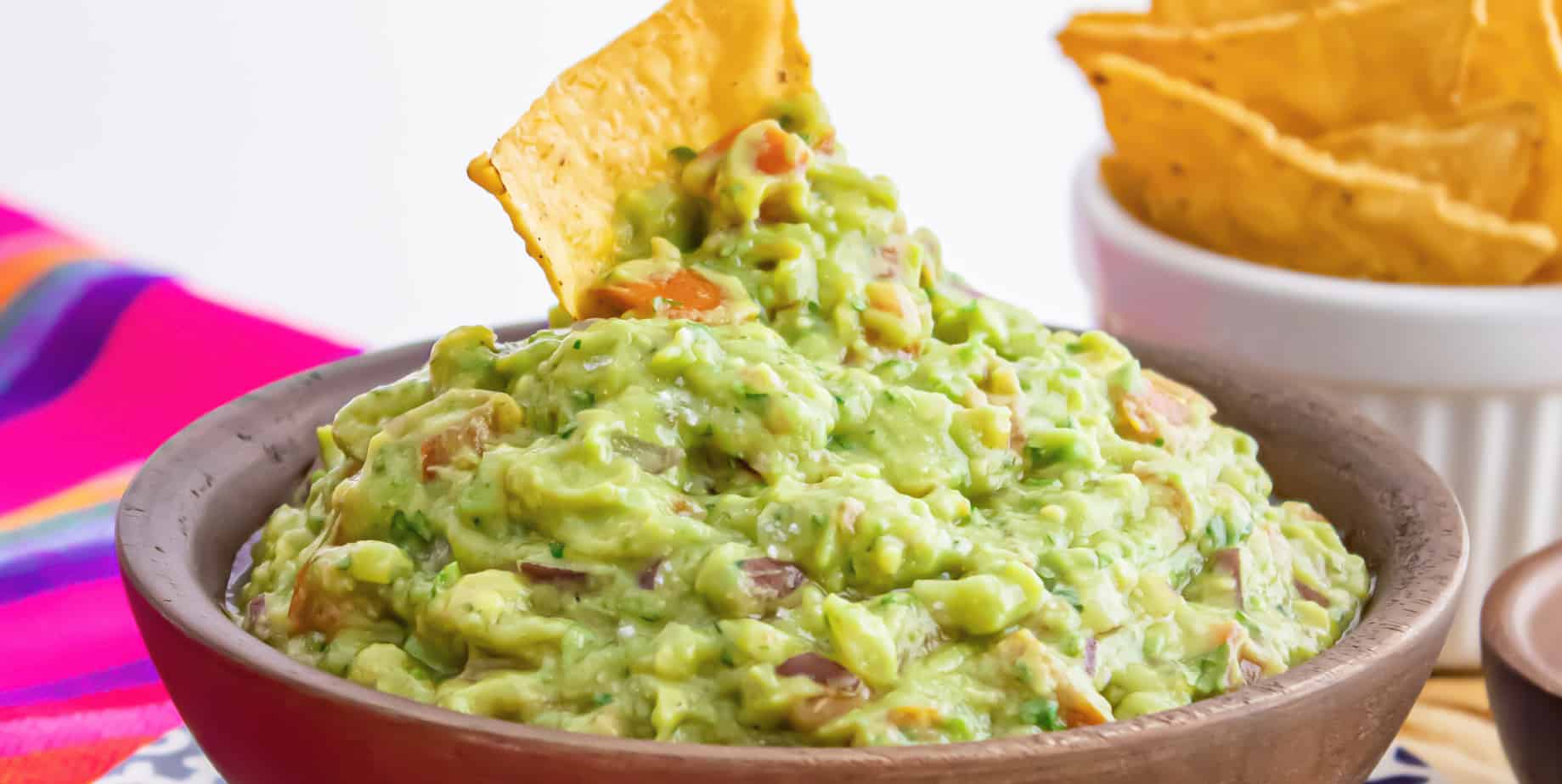 The Best Fresh Homemade Guacamole