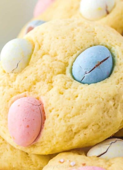 Close up of cookie with mini chocolate eggs