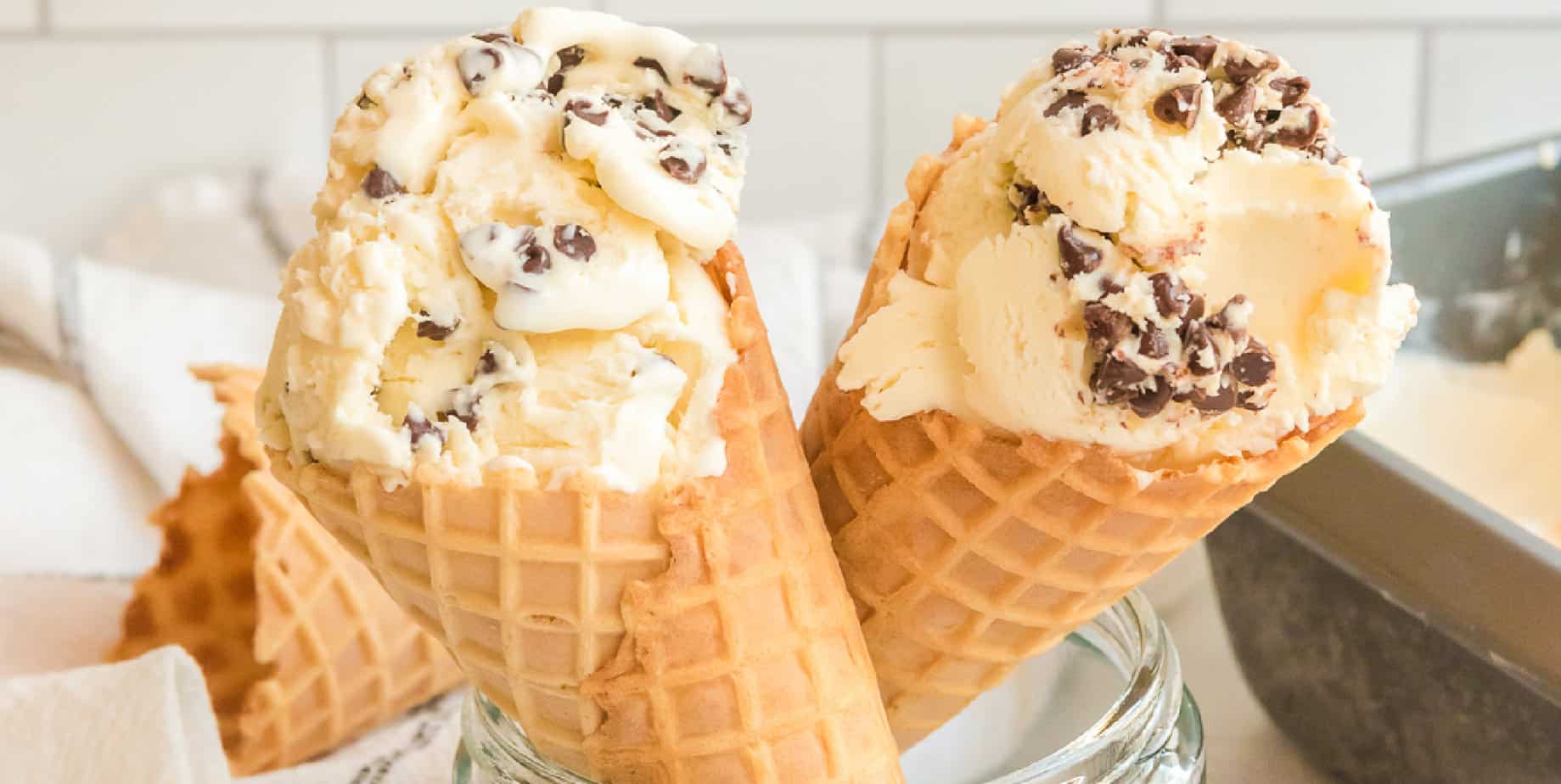 Vanilla Chocolate Chip Ice Cream (No Churn!)