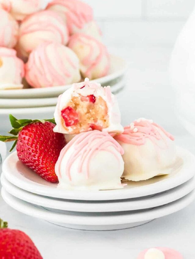 cropped-Strawberry-Shortcake-Oreo-Truffles-bite-plate-stack.jpg