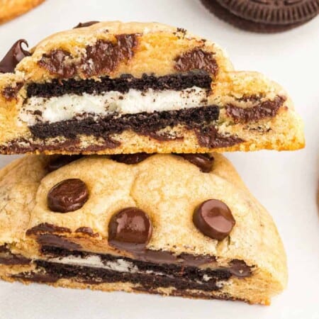 Oreo-stuffed-chocolate-chip-cookies-inside-wide