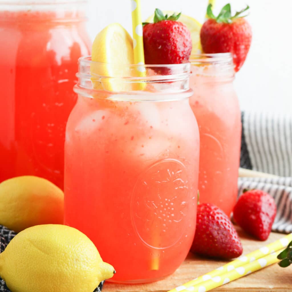 How to make strawberry lemonade easy recipe