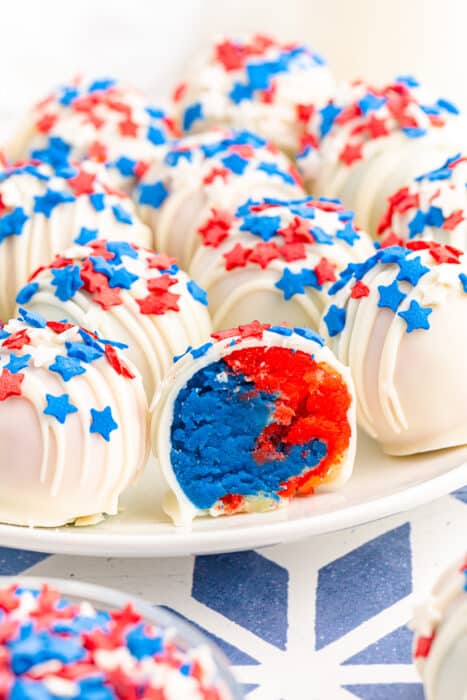 Easy Patriotic 4th Of July Cake Balls - On My Kids Plate