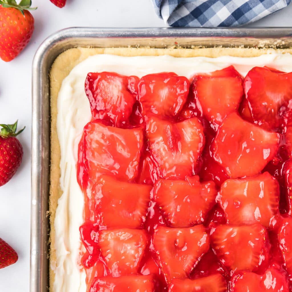 Strawberry Fruit Pizza (With Glazed Strawberries) - On My Kids Plate