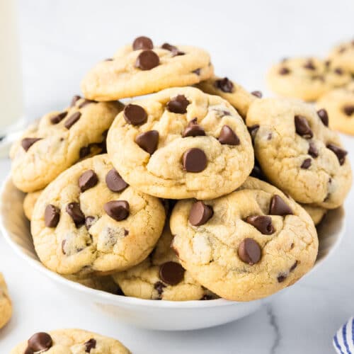 The BEST Chocolate Chip Vanilla Pudding Cookies