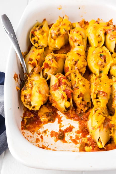 Mexican Stuffed Shells (Taco Stuffed Shells) - On My Kids Plate